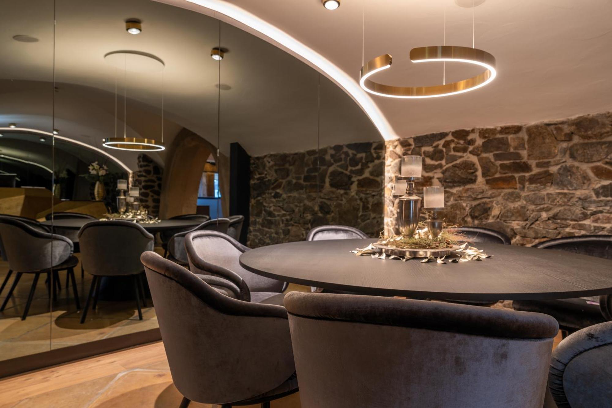 Hotel Krallerhof ليوغانغ المظهر الخارجي الصورة